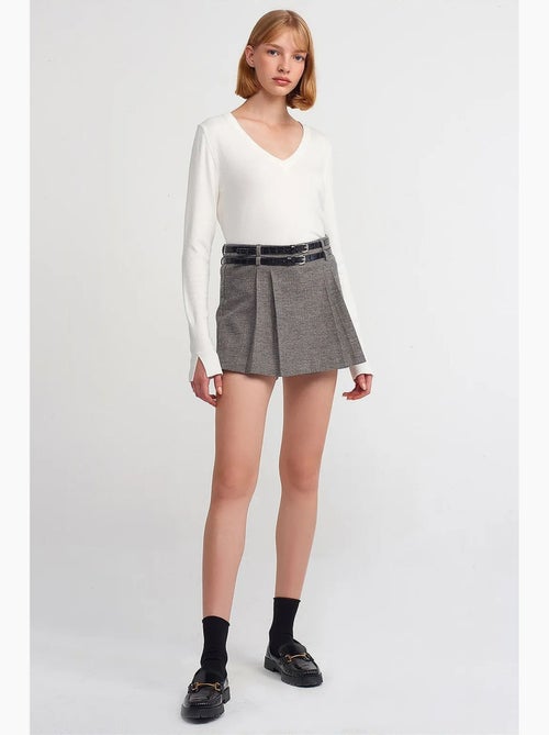 Pull femme en maille à col v avec fente dilvin - Kiabi Pull femme en maille à col v avec fente dilvin - Kiabi