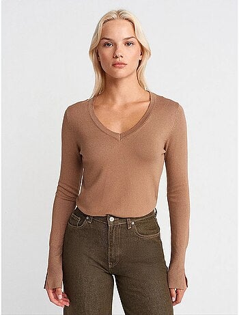 Pull femme en maille à col v avec fente dilvin