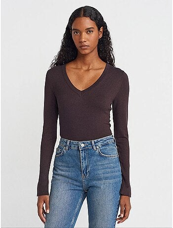 Pull femme en maille à col v avec fente dilvin