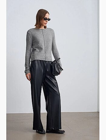 Pull femme en maille côtelée à col bateau dilvin