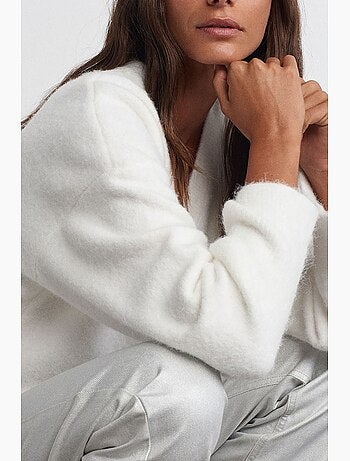 Pull femme en maille côtelée à col v dilvin