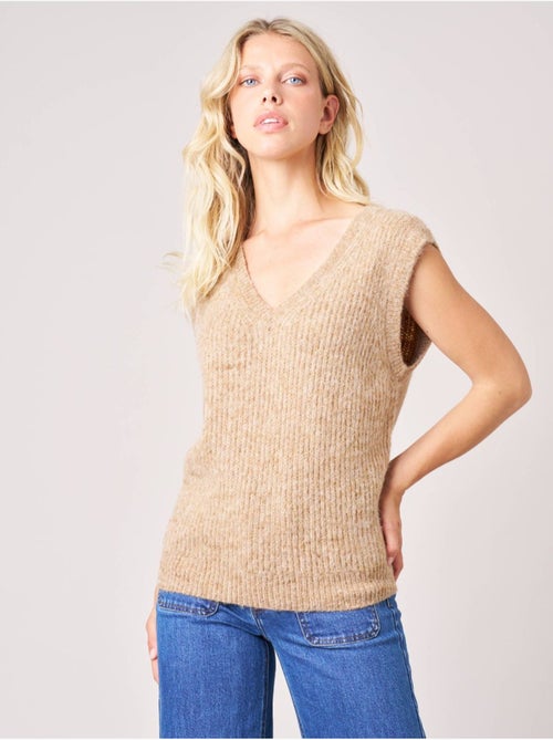 Pull femme en maille, sans manches 'deeluxe' - Kiabi Pull femme en maille, sans manches 'deeluxe' - Kiabi