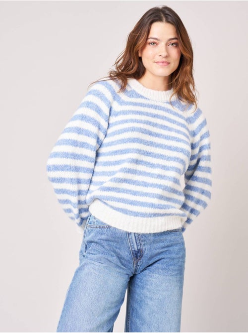 Pull femme rayé en maille douce 'deeluxe' - Kiabi