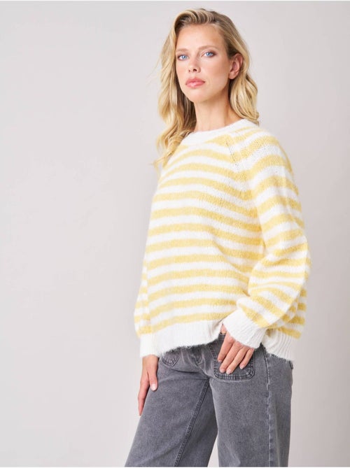 Pull femme rayé en maille douce 'deeluxe' - Kiabi