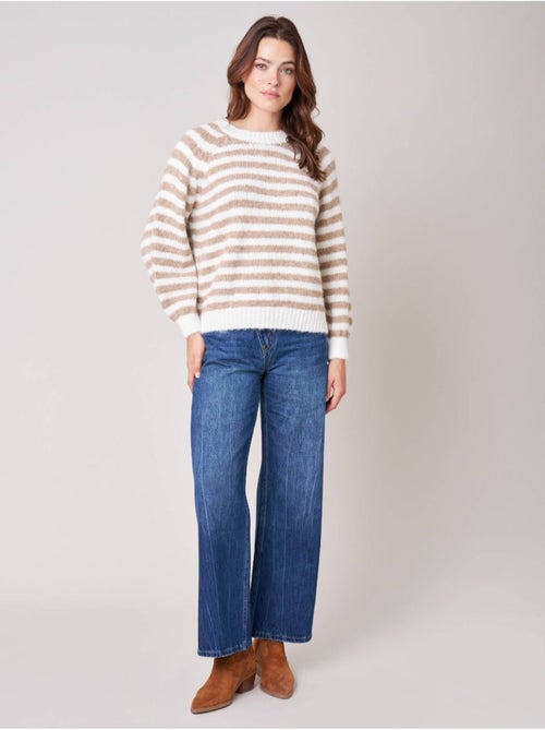 Pull femme rayé en maille douce 'deeluxe' - Kiabi