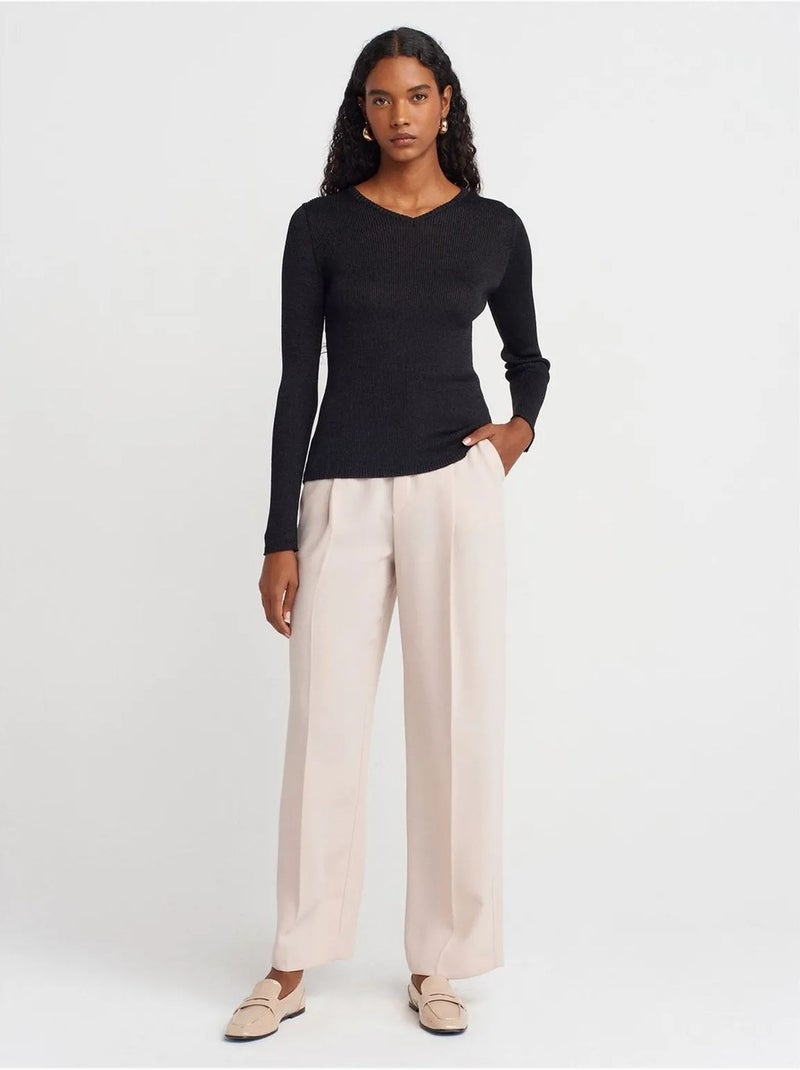 Pull femme slim à col v côtelé dilvin Noir - Kiabi