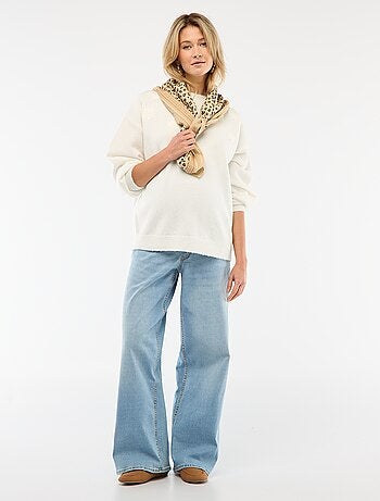 Pull grossesse chaud brodé à fleurs