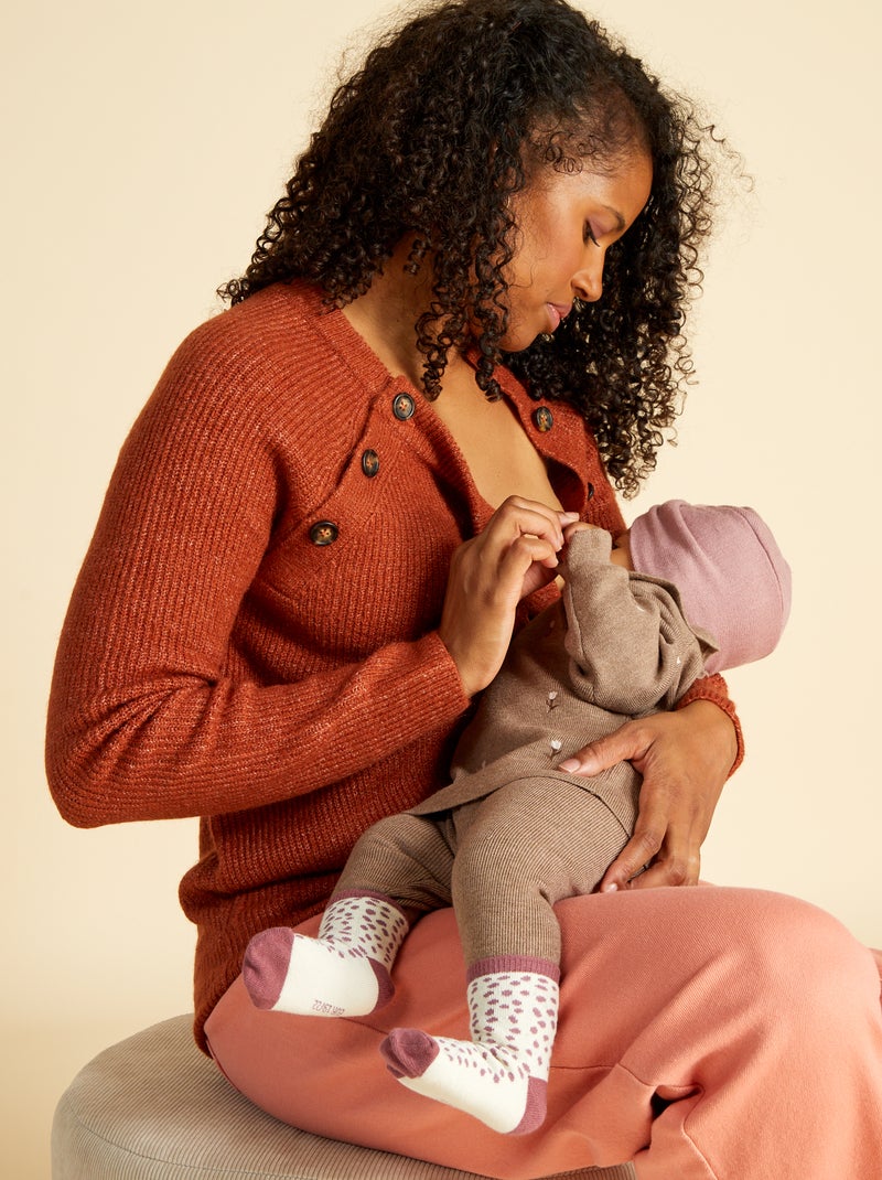Pull grossesse et allaitement marron - Kiabi