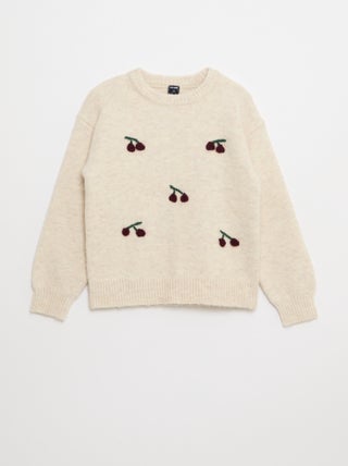 Pull imitation lainage avec broderies 'cerises'