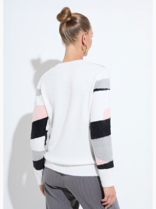 Pull jacquard graphique maille poilue col rond - afibel - Kiabi Pull jacquard graphique maille poilue col rond - afibel - Kiabi