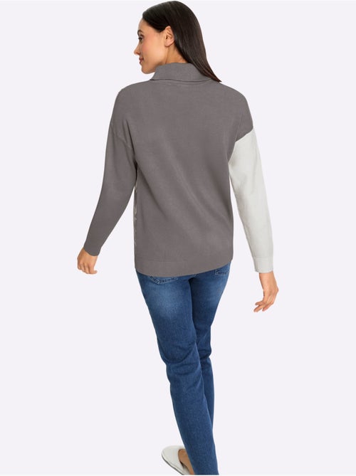 Pull jacquard motif jacquard original - taille standard - helline - Kiabi Pull jacquard motif jacquard original - taille standard - helline - Kiabi