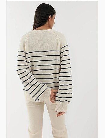 Pull léontine hiccup