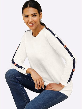 Pull long à col rond avec boutons décoratifs et rayures contrastées - Taille standard - Moda Vilona