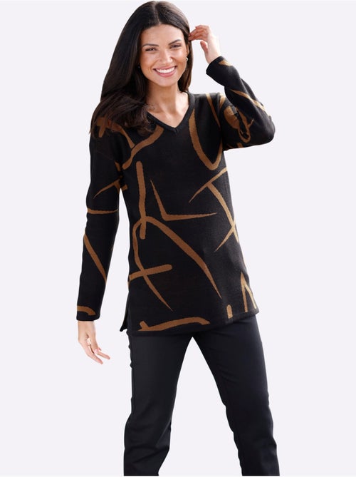 Pull long à col v avec mancherons et motifs graphiques - taille standard - moda vilona - Kiabi Pull long à col v avec mancherons et motifs graphiques - taille standard - moda vilona - Kiabi