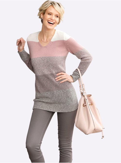 Pull long à rayures et encolure en v chinée avec bords-côtes - taille standard - moda vilona - Kiabi Pull long à rayures et encolure en v chinée avec bords-côtes - taille standard - moda vilona - Kiabi