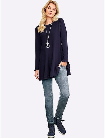Pull long légèrement évasé en tricot fin avec col rond - Taille standard - Helline