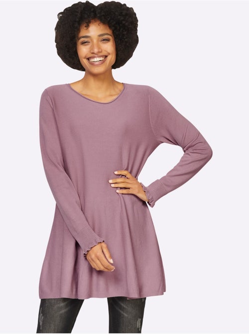 Pull long légèrement évasé en tricot fin avec col rond - taille standard - helline - Kiabi Pull long légèrement évasé en tricot fin avec col rond - taille standard - helline - Kiabi