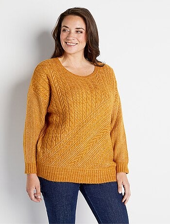 Pull maille chinée perlée torsadée col rond