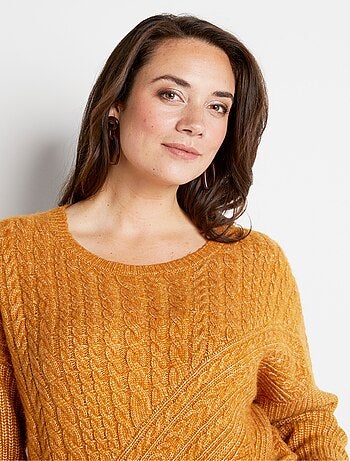 Pull maille chinée perlée torsadée col rond