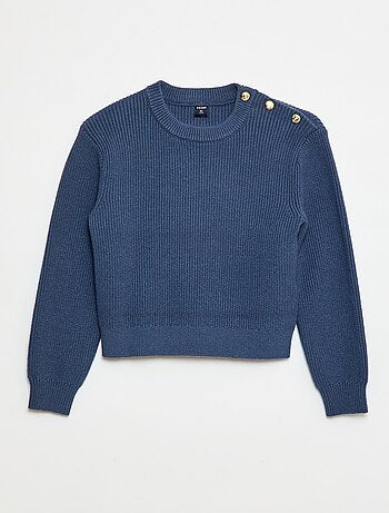 Pull maille côtelée avec épaule boutonnée