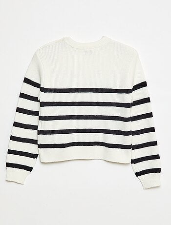 Pull maille côtelée avec épaule boutonnée