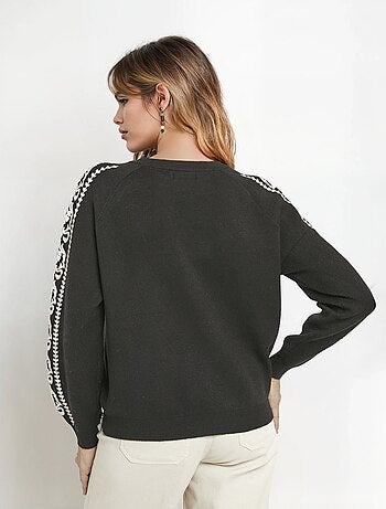 Pull maille épaisse broderies manches - AFIBEL