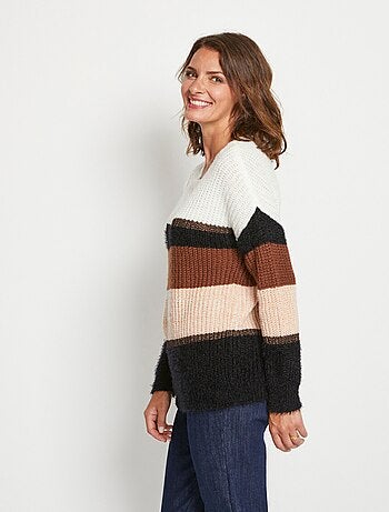 Pull maille poilue effet rayé col rond