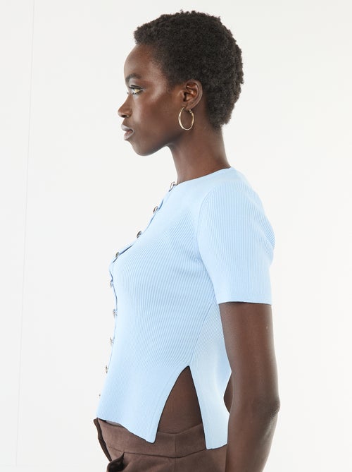 Pull manches courtes avec boutons fantaisie - Kiabi