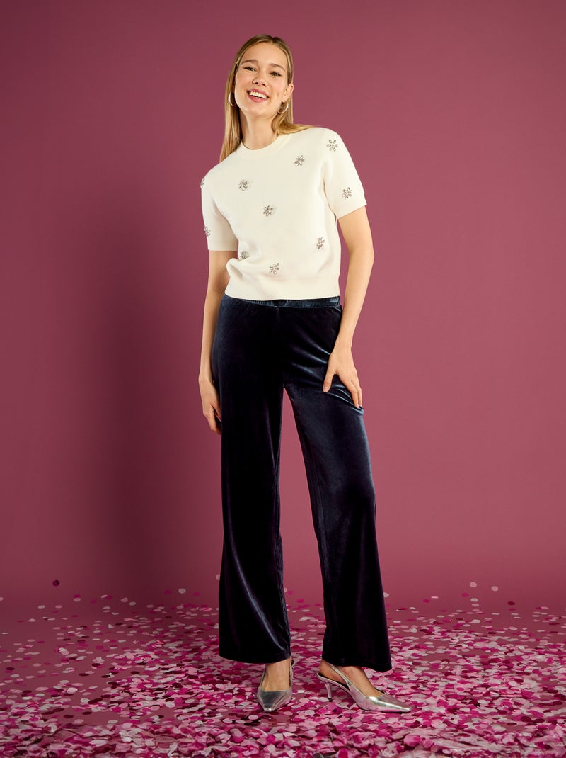 Pull manches courtes avec fleurs à strass Blanc - Kiabi