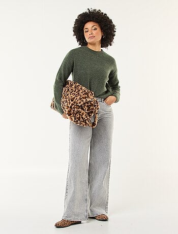 Pull matière douce col rond