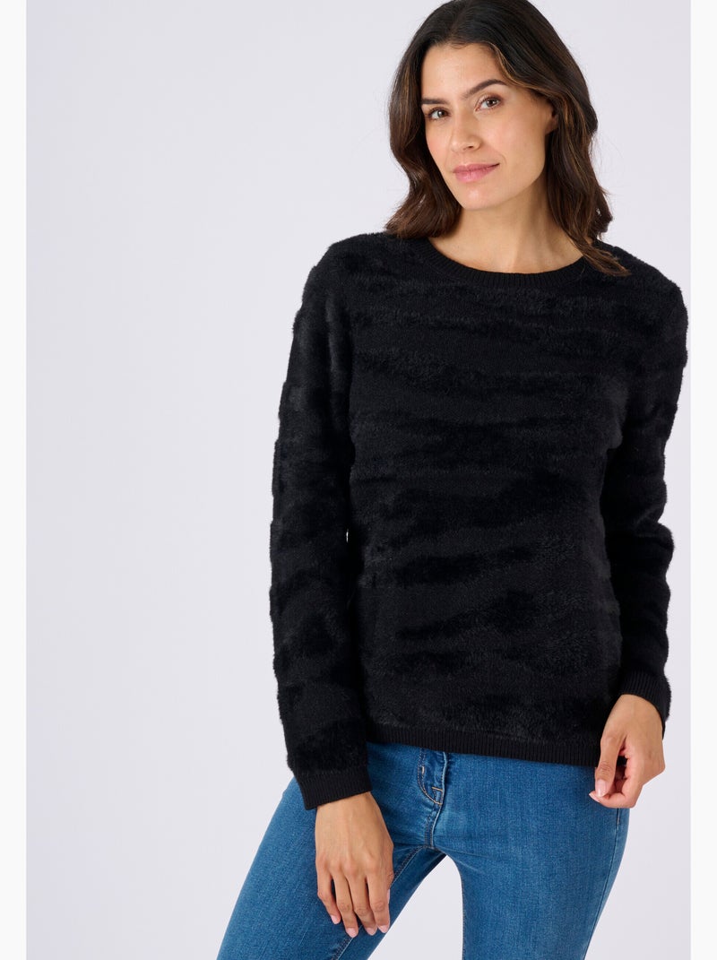 Pull motif zébré maille poilue - Damart Noir - Kiabi