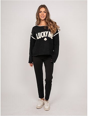 Pull oversize message brodé "lucky me" kevisse