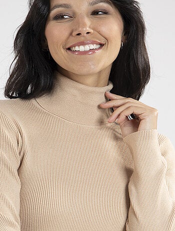 Pull Paloma Camel Pulls roulé