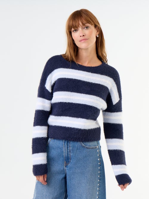 Pull poilu rayé à col rond - Kiabi