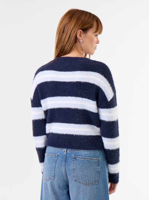 Pull poilu rayé à col rond - Kiabi