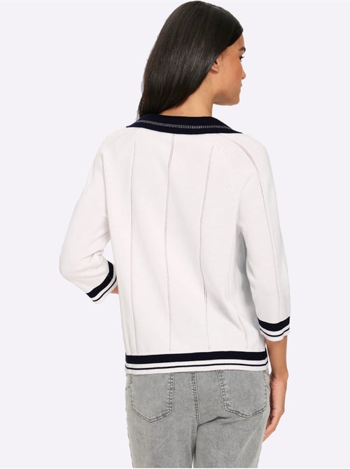 Pull Polo Col Polo Avec Encolure En V - Taille Standard - Helline - Kiabi Pull Polo Col Polo Avec Encolure En V - Taille Standard - Helline - Kiabi