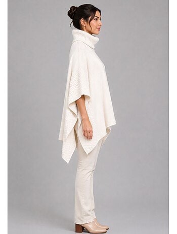 Pull poncho kebello