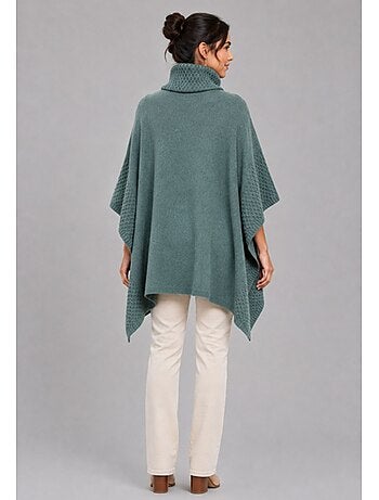 Pull poncho kebello