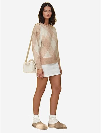 Pull ras du cou à motifs diamants