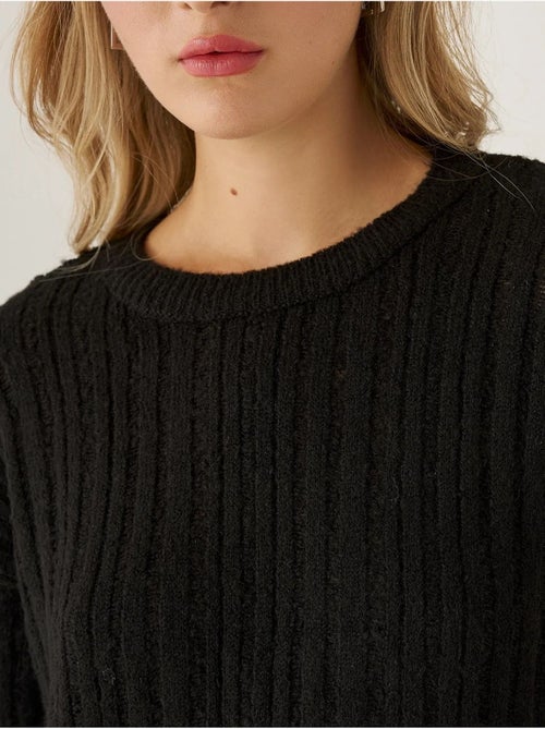 Pull ras du cou coupe décontractée - Kiabi