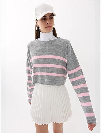Pull ras du cou rayé