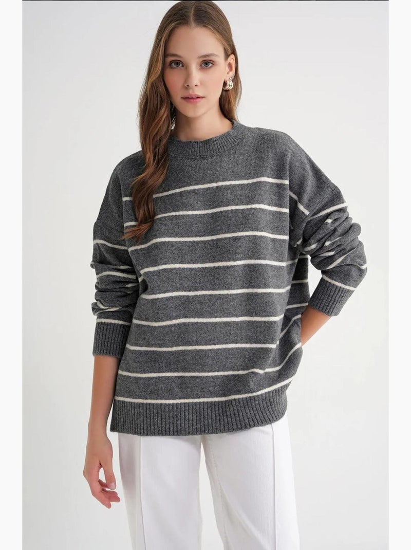 Pull rayé à col rond en maille décontractée mixray Gris foncé - Kiabi