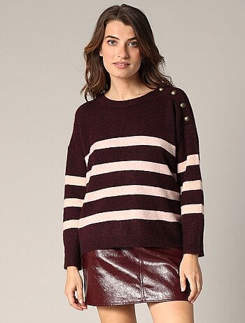 Pull rayé avec boutons décoratifs 'Deeluxe'