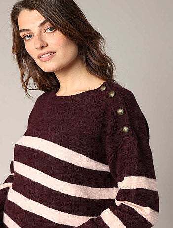 Pull rayé avec boutons décoratifs 'Deeluxe'