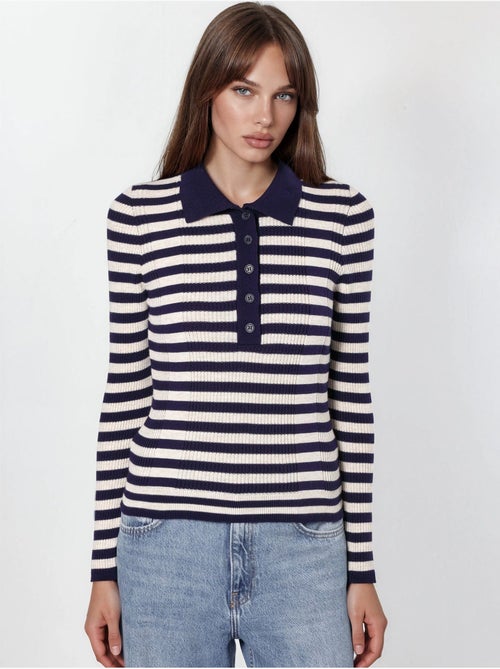 Pull rayé en maille côtelée à col polo et boutons - Kiabi Pull rayé en maille côtelée à col polo et boutons - Kiabi