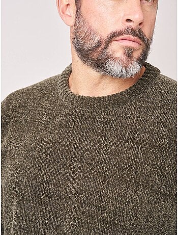 Pull regular homme en maille chenille douce 'deeluxe'