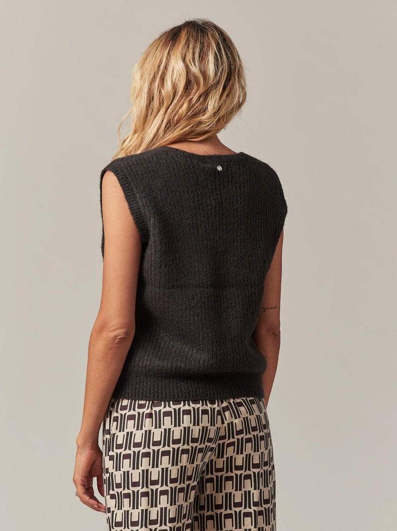 Pull sans manche à col V pour femme 'Deeluxe' Noir - Kiabi