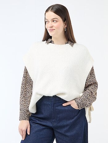 Pull sans manches à nouer sur les côtés