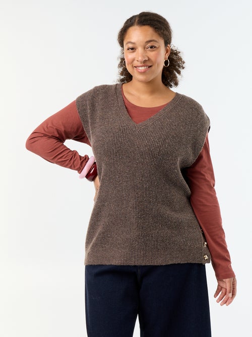 Pull sans manches avec bijoux fantaisies dorés - Kiabi