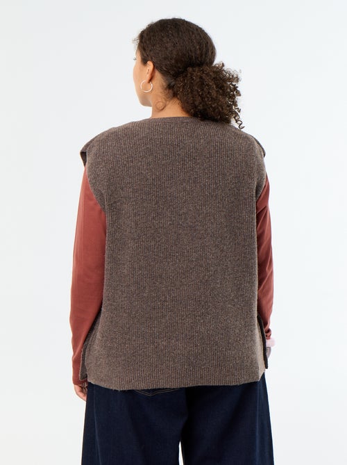 Pull sans manches avec bijoux fantaisies dorés - Kiabi